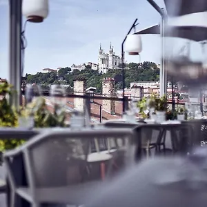 Maison Nô - Et Rooftop 4*, Lyon Frankrijk